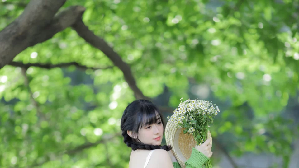 黑料原创主题大赛R星每日挑战-骑乘大赛创作观察:AI魔改动漫全新观看体验播放预览封面